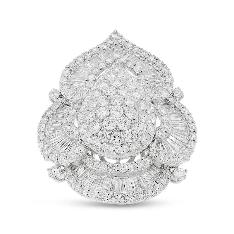 18k White Gold Diamond Lady's Ring - 7.54ct