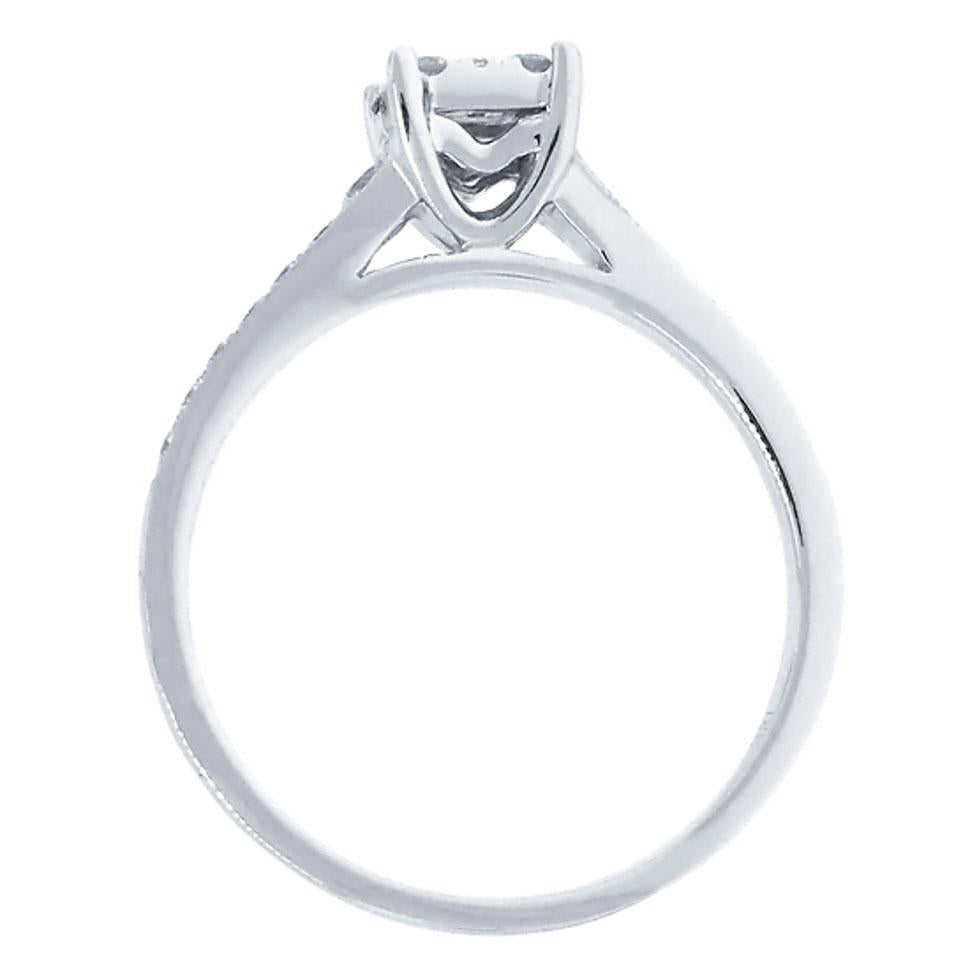 18k White Gold Diamond Lady's Ring - 0.40ct
