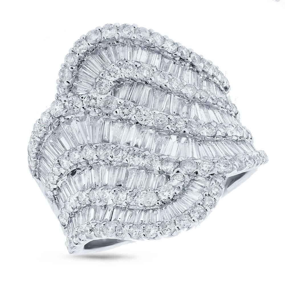 18k White Gold Diamond Baguette Lady's Ring - 2.76ct